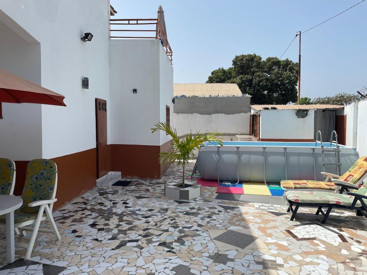 The Compound Bed & Breakfast Bijilo Ngoại thất bức ảnh