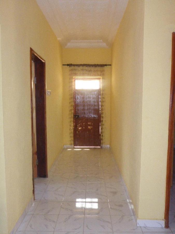 The Compound Bed & Breakfast Bijilo Ngoại thất bức ảnh